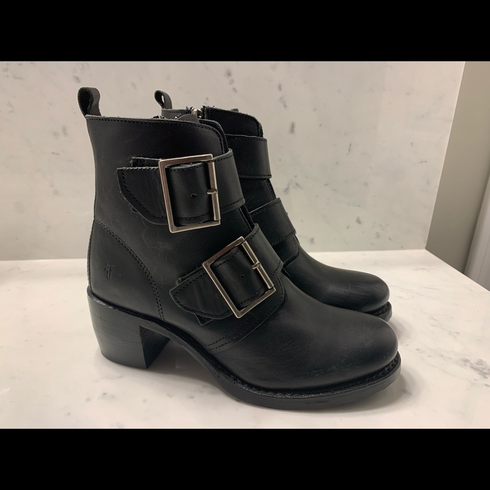 Frye Sabrina Double Buckle Black Leather Boot
